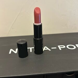 Color design All done up lipstick